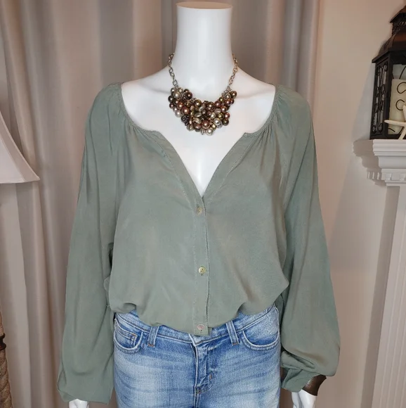 ANTHROPOLOGIE LA VI BY SAM & LAVI Riverwalk Buttondown Top, Green M - Picture 3 of 14